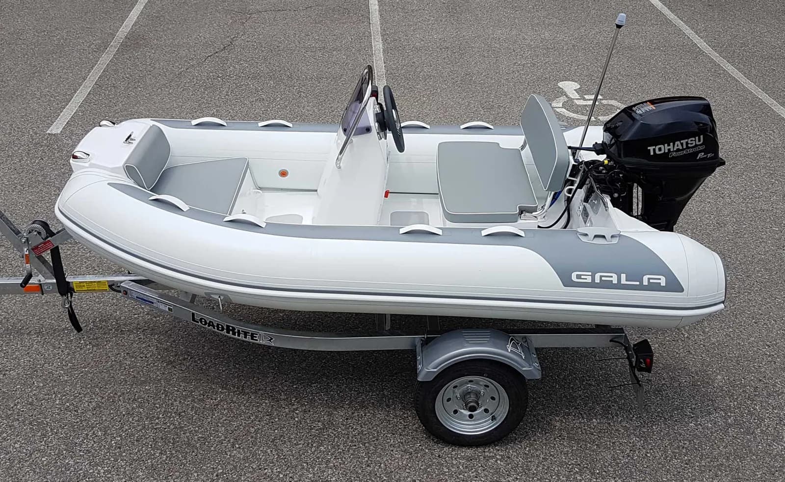 Gala Atlantis Deluxe full side layout