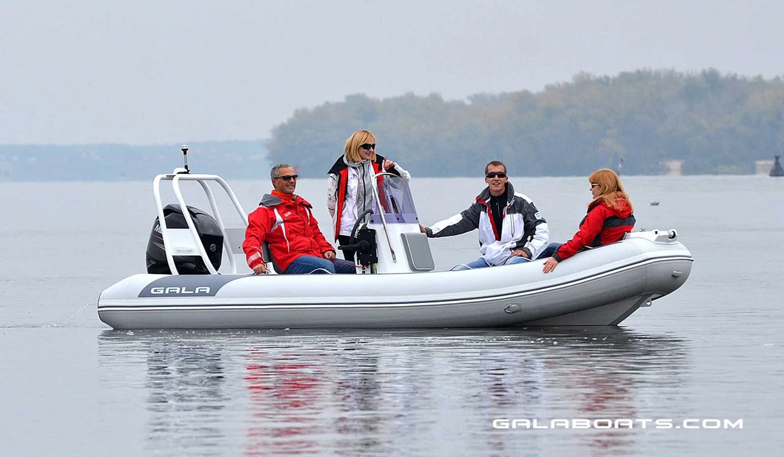 Gala Atlantis Deluxe tender underway in profile