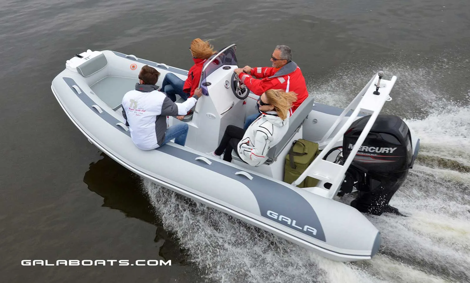 Gala Atlantis Deluxe tender underway from above