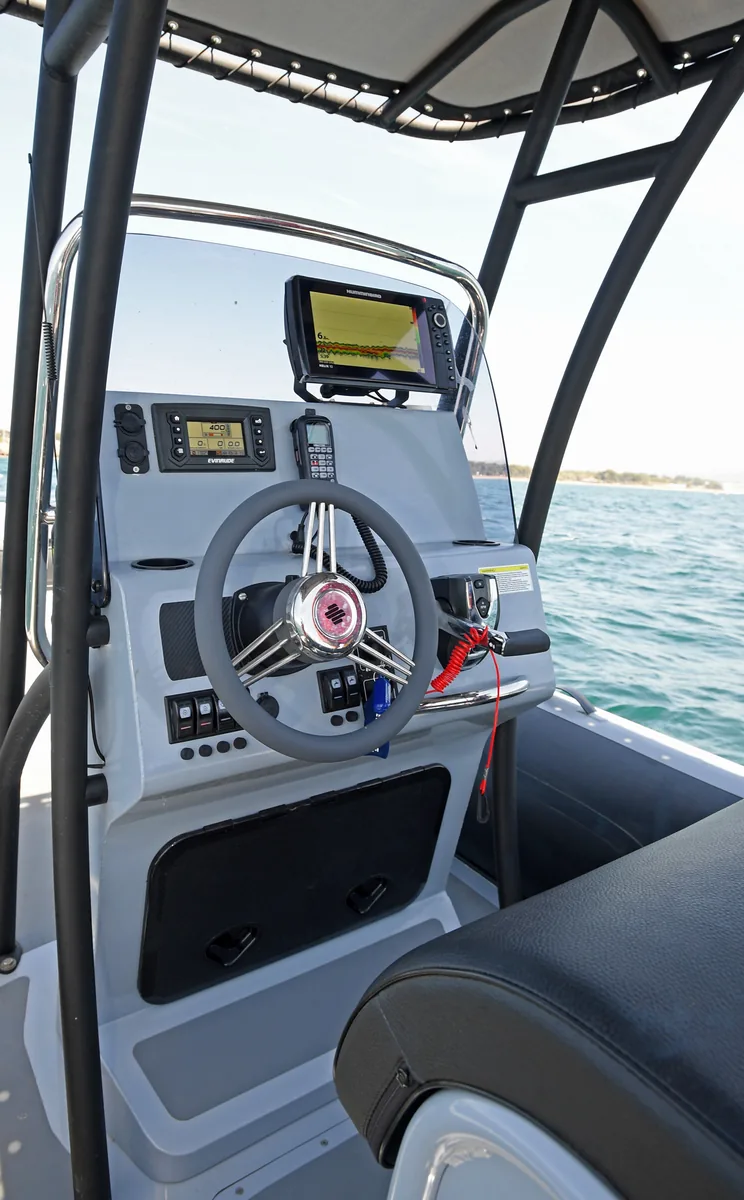 Gala Viking open-deck steering console