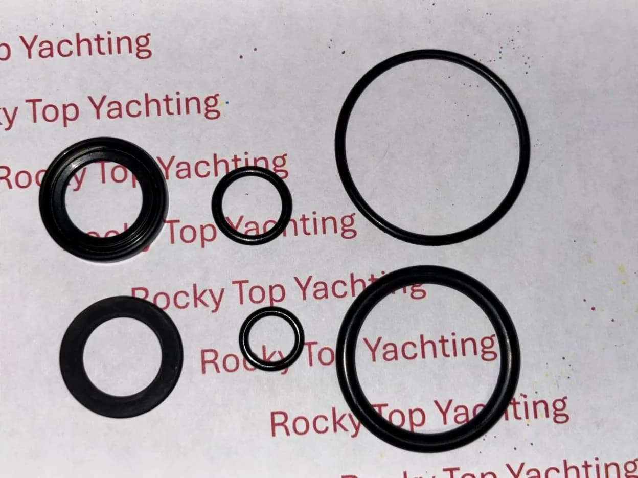 Inner Cylinder Seal Kit 386251 / 3862210 / 3812269